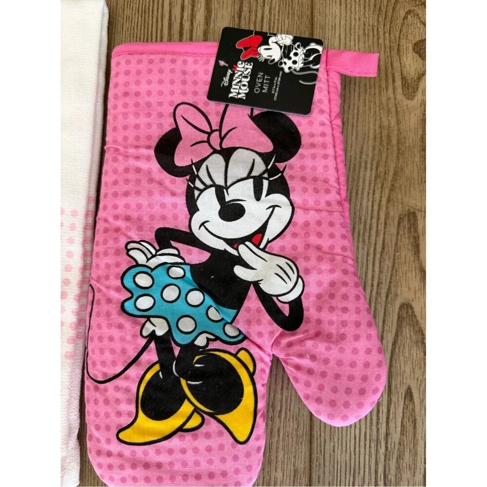 Disney Minnie Mouse Pink & White Oven Mitt, Pot Holder and Towel Set